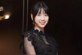 “素媛”长大了！《釜山行2》宣传照流出，14岁的她大长腿吸睛图片