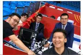王仕鹏吐槽CBA转播商，腾讯一年只给两千万，网友：想白嫖图片