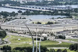 重磅突发：美国五角大楼遭袭击，一名嫌疑人和一名警察死亡图片