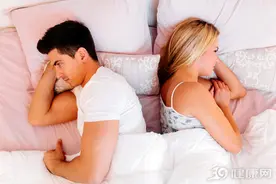 同房后女性“下面”出血，怎么回事？医生：逃不开5个原因图片