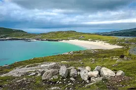 一岛一世界，一海一天堂！英国这35个美丽的小岛，住在上面可好？图片