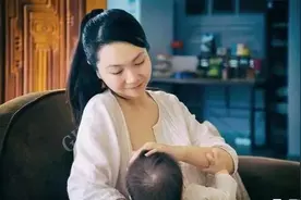 宝宝什么时候戒掉夜奶最佳？医生：这个月就得断，很多宝妈错了图片