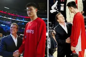 肌肉再大，也别和姚明合照！连施瓦辛格都要被碾压图片