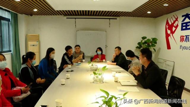 新房房门臭臭臭，业主：死老鼠味道，要配香水和花露水才行