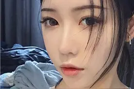 小说：我还以为这个男人是你呢图片