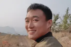 中国女排奥运冠军公开恋情！男友是世界冠军，比她小三岁图片
