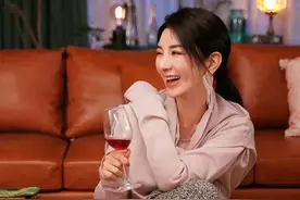 恐怖渣男！黄奕痛诉遭前夫孕期家暴，离婚后被报复还晒不雅照图片