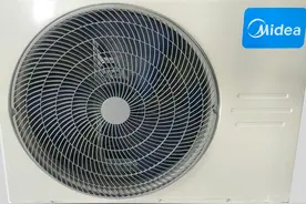 美的空调3匹新一级智行新老款对比拆机 制冷剂少了电子阀没了图片