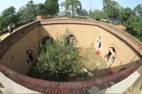 北方建的“地窖院落”深6米，水是如何排出去的？老祖宗自有妙招图片