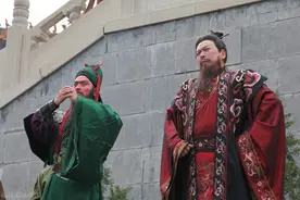 曹操成功，是因为打好了这10张牌，所以管理带团队，这10点很重要图片
