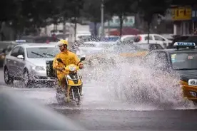 外卖骑手逐渐增多的背后，是年轻人对于现实现状的拼命反抗图片