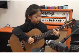 这个6岁南京小女孩，一人承包一个乐队，让老外直呼：真香图片