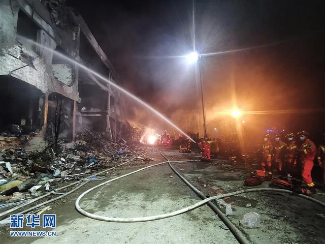 槽罐车是什么车？它的爆炸威力为何这么大？遭遇爆炸时该如何自救？
