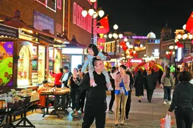 昌吉州两个地方被自治区认定为夜间经济示范街区图片