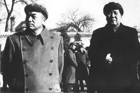 彭德怀1965年南下四川工作，看到餐馆排起长队说：我要给省长写信图片