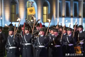 联邦德国继承铁十字：详解现代德军的传统元素图片