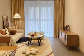 越来越多人不吊顶、不做电视背景墙，改用更省钱方案，简约又漂亮图片