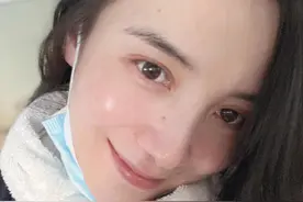 宋佳上体育课直呼不可思议 运动后面部红润有光泽图片