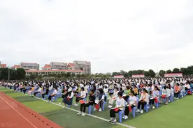 一些大学按照计算机大类招生，后续怎么划分专业图片