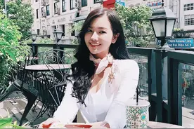 越南女神一枝花 出生优秀气自华 可甜可仙可混搭图片