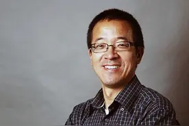 俞敏洪先生只是个商人，在商言商，批评教师还不够格图片