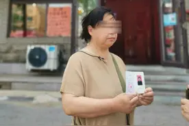 精神分裂症男子争执中夺刀刺伤对方被控故意伤害罪，9岁儿子一直问爸爸去哪了，律师：特殊防卫，建议撤诉图片