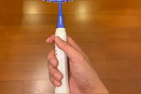 还在纠结怎么握拍？来看这里图片