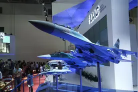 俄罗斯各型飞机展示图片