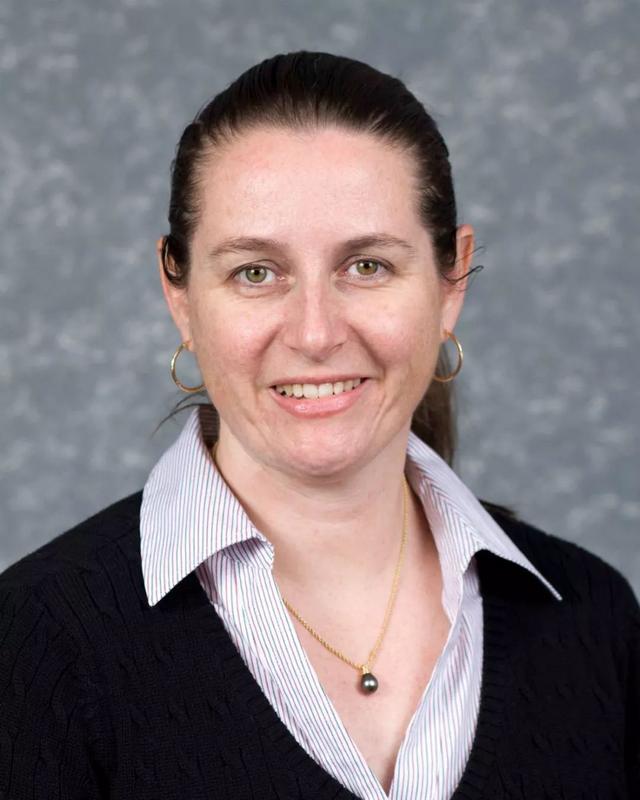 科学家揭秘水下生物的共生关系：借我一个肩膀，还你整片天空