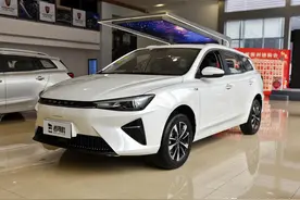 快充半小时，养车很便宜的好停车家用车，续航501km，实拍荣威Ei5图片