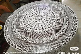漂亮的桌布图片