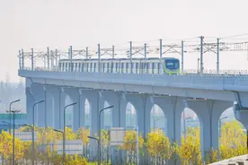 快乐无须远行 跟小布一起坐着地铁逛西安！图片