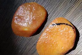 切跨废弃的翡翠料子，雕刻后完美诠释“起死回生”，这才是佳作！图片