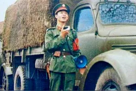 他用一支手枪与敌人苦战六天，死后遗体被封入水泥，只剩头颅回国图片