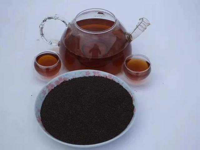 西望山下，“虫茶”完爆“猫屎咖啡”