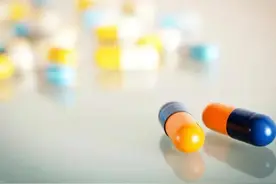 脑梗死急性期后，常吃胞磷胆碱、丁苯酞和银杏叶片，需要注意什么图片