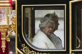 英国女王与小学生视频通话 称赞苏联宇航员加加林“很迷人”图片