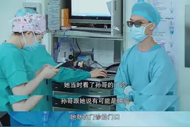 “想死！别告诉我儿子！”51岁女护士患癌，肠子被“撑烂”进ICU图片