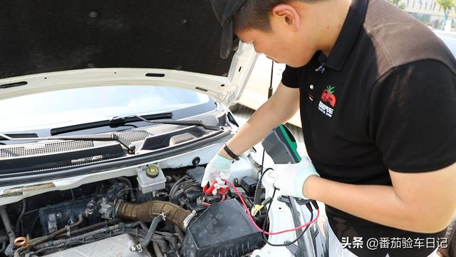 三年车龄的奇瑞风云，检测完后客户直接过户开回家