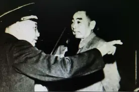 怀念父亲吴瑞林和母亲刘军图片