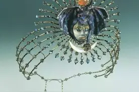 万圣节特辑：他的珠宝手绘堪比高级“手账”，暗黑又奇幻图片