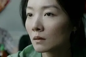 《下海》巴黎街头的站街女，那是一群可悲的中国女人图片