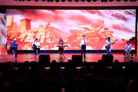 【特别节目展播】乐队演唱——英雄赞歌组曲图片