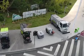 5G无人驾驶环卫机器人编队亮相长沙！垃圾清扫到转运自动完成