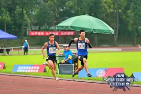 中国田径队大爆发，任广岳创男子5000米近十一年最佳成绩图片