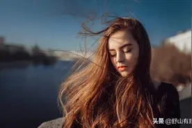 其实，喜欢发朋友圈的女人，和不喜欢发朋友圈的女人，差别很大图片