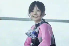 王冰冰的出现，回答了这个时代是颜值重要还是才华重要，可谓励志图片