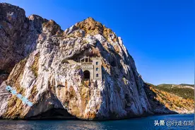 最奇怪的矿山：矿口开在海岸悬崖上，成本削减70%图片