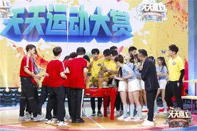威神V、声入人心男团、SNH48同台打破“次元壁”登《天天向上》展开活力大比拼图片