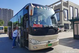 机场巴士4号线将原学院路终点延长至萧红纪念馆图片